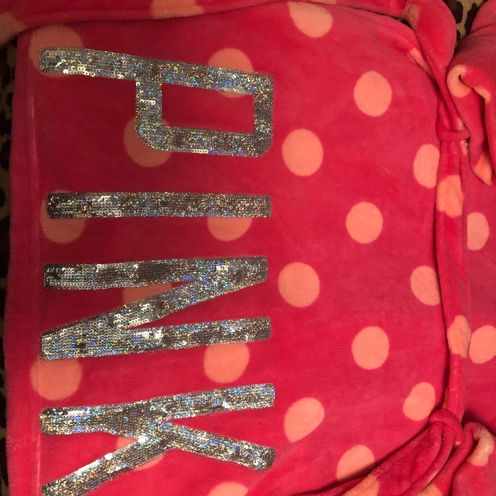 VSPINK Robe